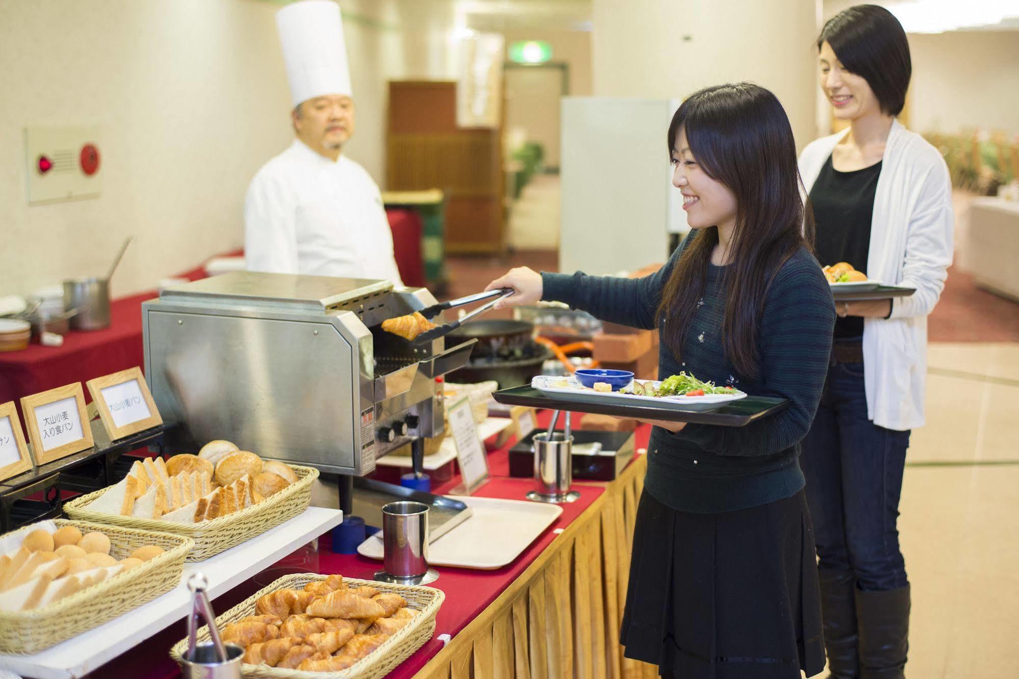 Royal Hotel Daisen Hoki Buitenkant foto